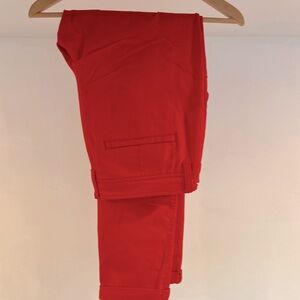Market & Spruce red slacks